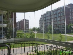 哪里的重慶泊眾批發無框陽臺窗價格便宜？-- 重慶泊眾工貿有限公司