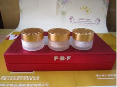 南寧菲芭菲代理商，菲芭菲煥顏養(yǎng)顏3件套-- 廣西南寧市護膚精品化妝品公司銷售部