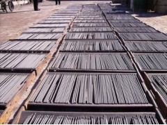 邢臺D106低中合金錳鋼堆焊焊條   公司推薦金奧耐磨材料-- 南宮市金奧耐磨材料有限公司市場部