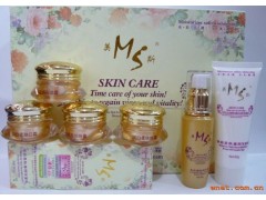 廣西南寧護膚精品代理各種美白祛斑組合，白里透紅系列套裝-- 廣西南寧市護膚精品化妝品公司銷售部