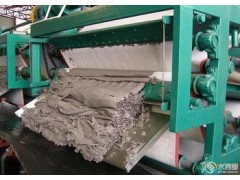 泰興牌三網(wǎng)帶式壓濾機(jī) 型號齊全-- 諸城市泰興機(jī)械廠