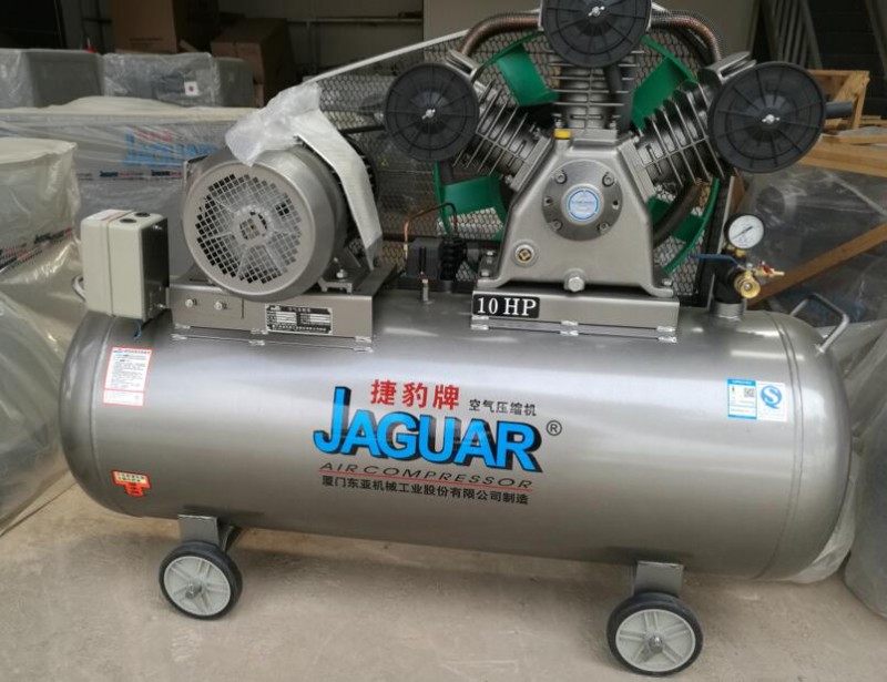 捷豹JAGUAR活塞式空壓機-- 昆明雄勝環?？萍加邢薰? class=