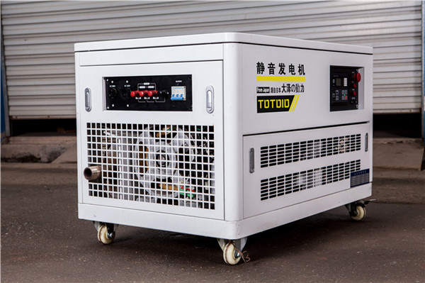 房車改裝靜音12kw無刷汽油發(fā)電機組-- 上海豹羅實業(yè)有限公司
