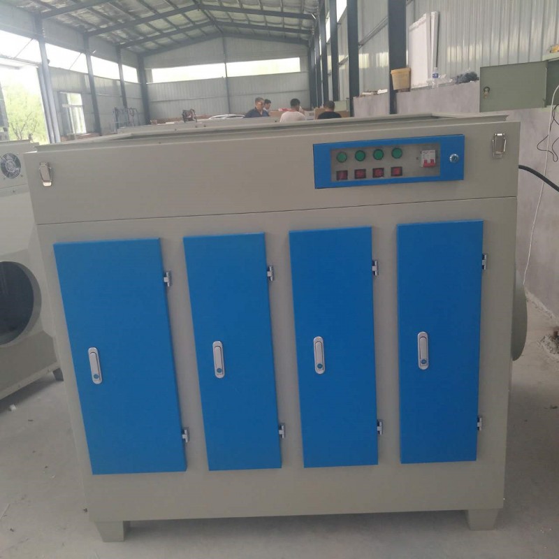 廠家直銷 光氧機 注塑噴漆房廢氣處理設備 UV光氧催化設備-- 河北壹哲環(huán)保科技有限公司