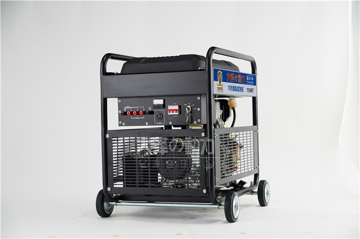 三相小型7kw柴油發(fā)電機施工應(yīng)急-- 上海豹羅實業(yè)有限公司