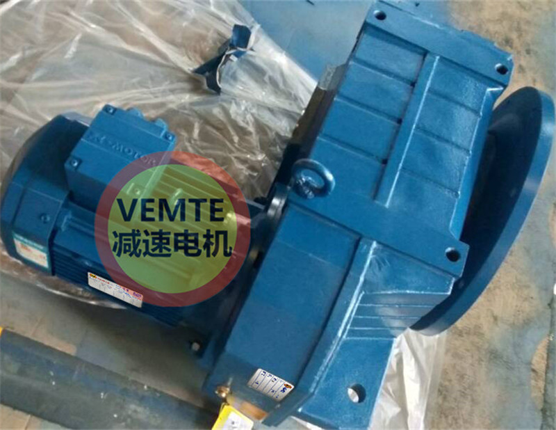 環(huán)保機械RF107RF77YVP90M4臥式減速機配電機-- 甘肅德萃環(huán)保科技有限責(zé)任公司